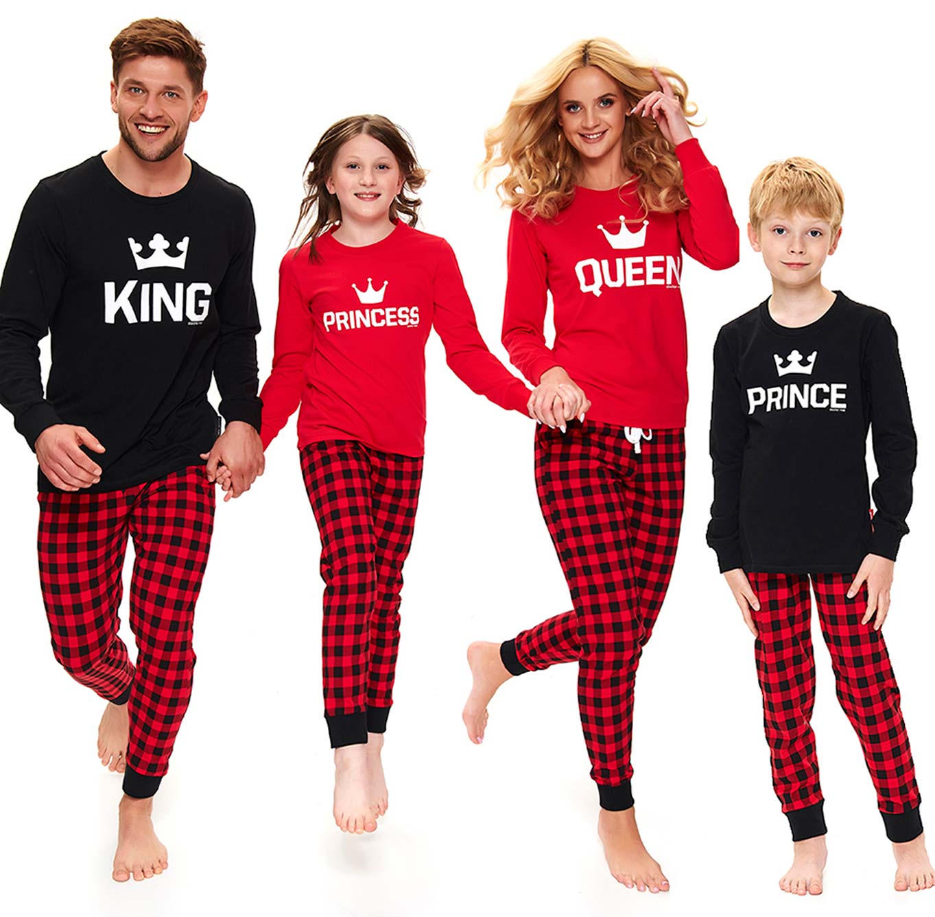 Rodinné pyžamá - mama, otec, dcéra, syn