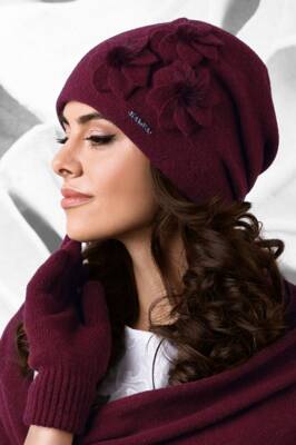 Bordová luxusná dámska elegantná čiapka na zimu so štýlovými kvetmi Kamea Teramo