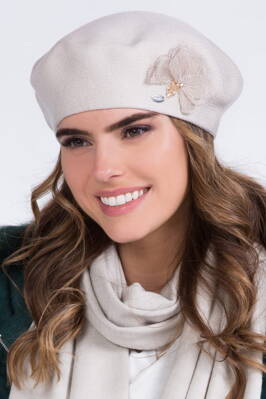Béžová elegantná dámska zimná baretka Kamea Elza