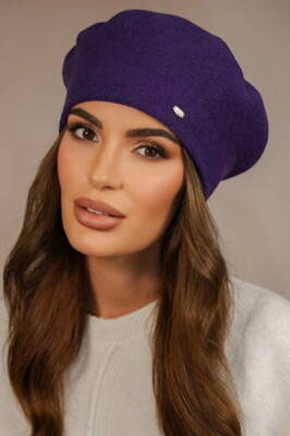 Fialová elegantná dámska baretka na zimu Kamea Kiang