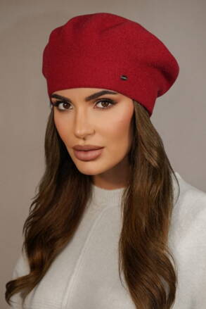 Červená elegantná dámska baretka na zimu Kamea Kiang