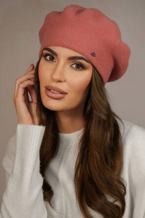 Korálová elegantná dámska baretka na zimu Kamea Kiang