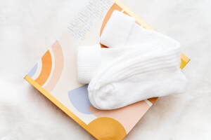 Dámske ponožky teplé Steven 067-106 biele