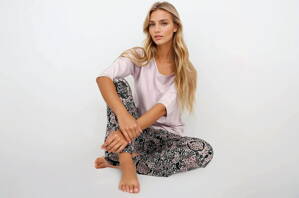 Luxusné dámske pyžamo Momenti Per Me Desert Rose Luxusné dámske pyžamo Momenti Per Me Desert Rose