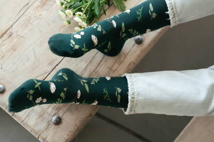 Dámske ponožky s kvetmi Steven 017-005 zelené