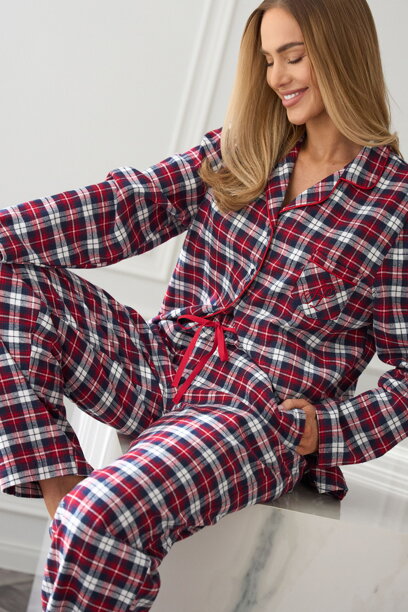 Dámske bavlnené kárované pyžamo na gombíky L&L 2475 červené